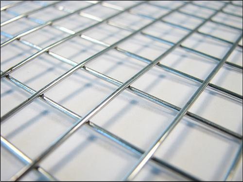 Application of welded wire mesh panel in construction