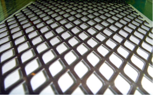 Performance and uses of Expanded Metal Mesh