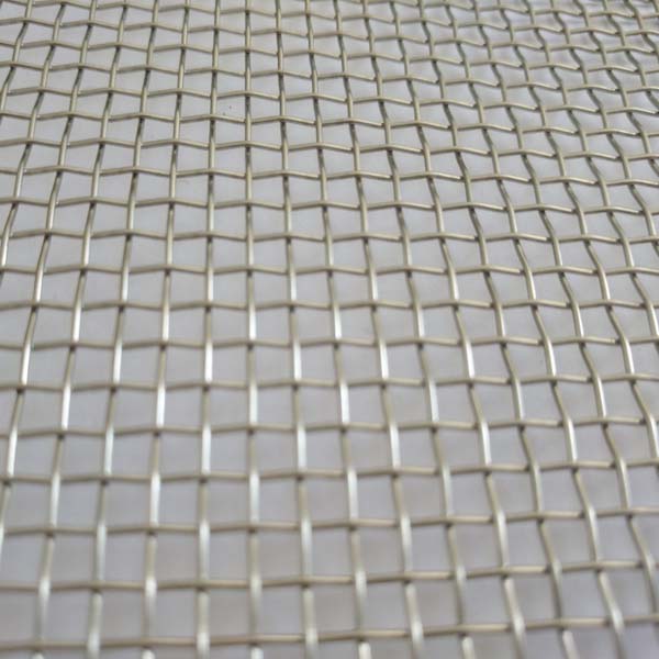 Wide use of stainless steel mesh