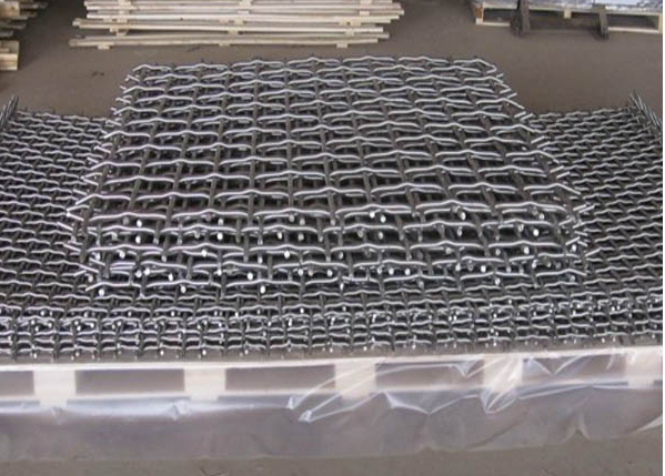 Stainless steel mesh surface maintenance