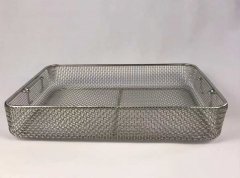 Wire mesh sterilization basket