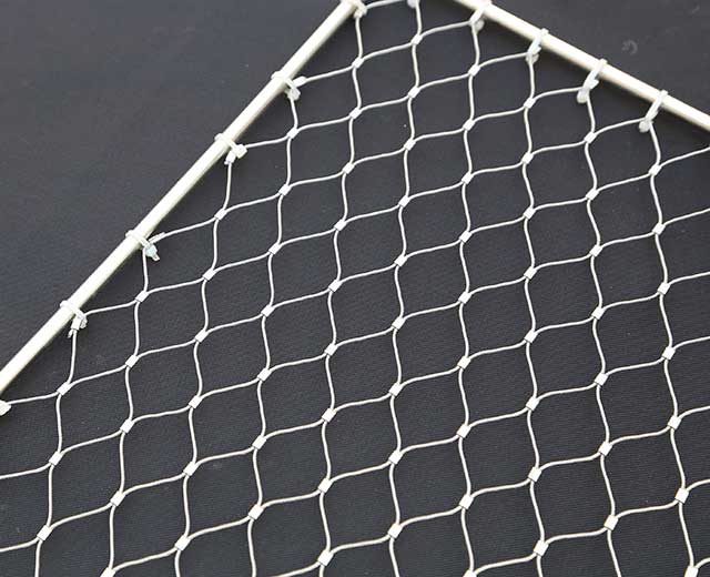 Stainless steel wire rope mesh