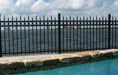 How to maintain zinc steel fence?