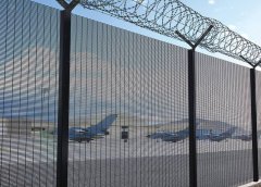 Characteristics of airport fence nets