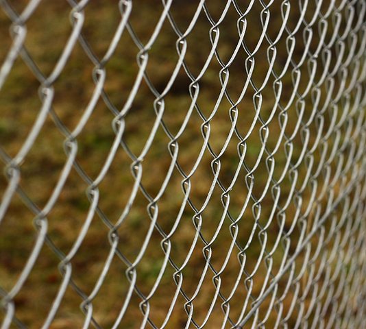 Strengths and Features of Chain Link Fence