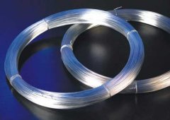 What is the difference between galvanized wire and stainless steel wire?