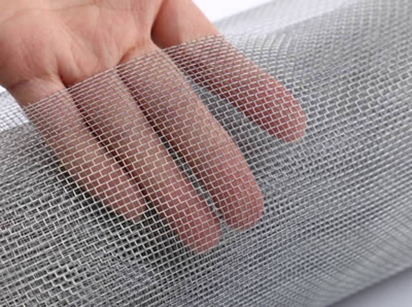 Crimped wire mesh material