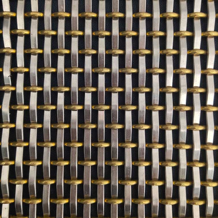 The structure of metal decorative net