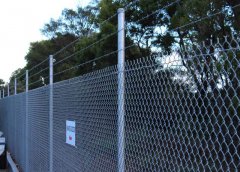 How to calculate the price of galvanized chain link fence?