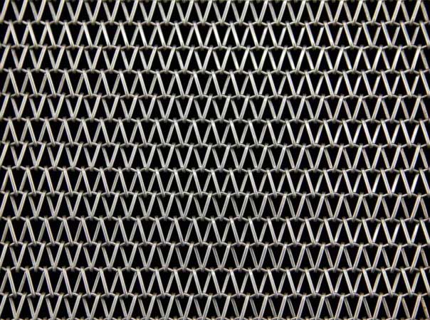 Detailed introduction of the characteristics of metal stretched decorative mesh