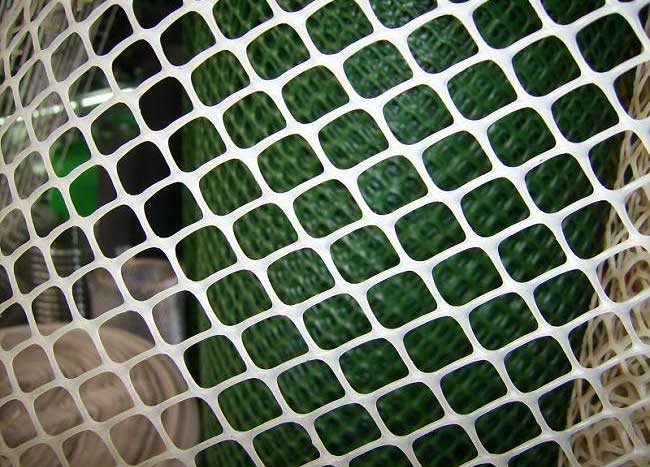 Plastic mesh