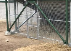 What quality issues should be paid attention to when choosing mining chain link fence