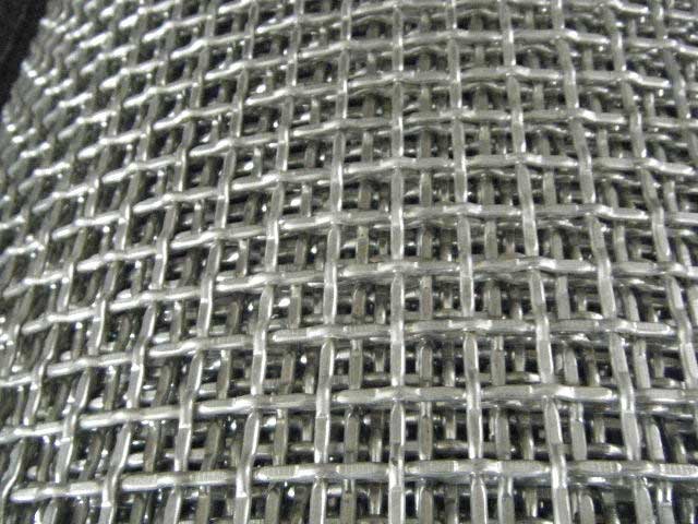 Crimped wire mesh