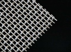 What are the advantages of metal decorative mesh?