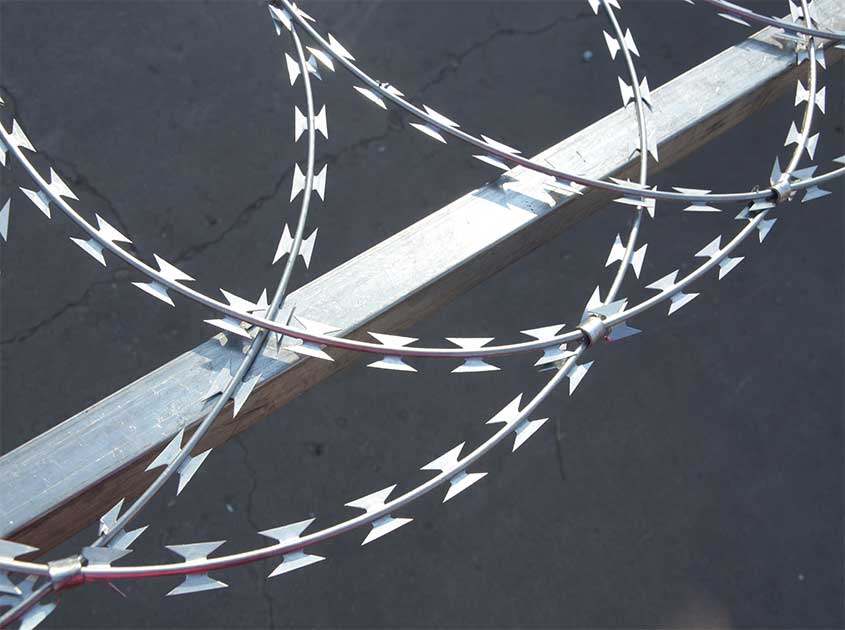 The material and design advantages of razor wire