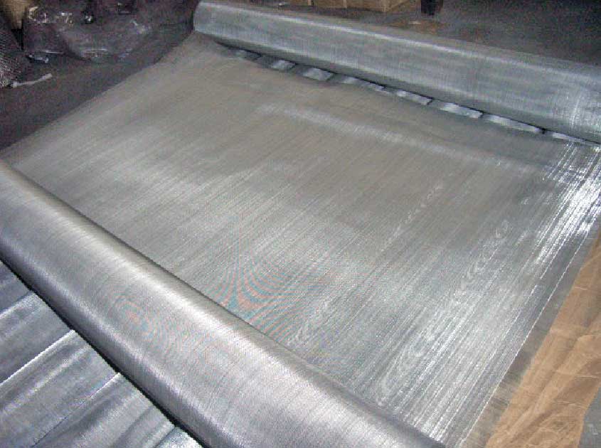 Service life of stainless steel wire mesh