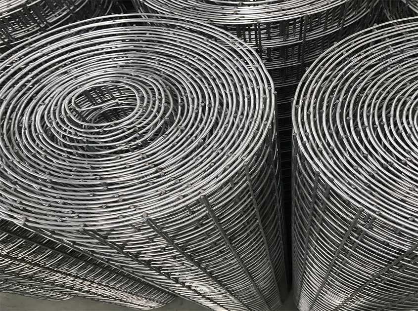 Safety and aesthetics of stainless steel wire mesh