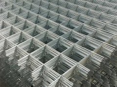 Excellent performance of welded wire mesh panels in marine engineering: the perfect combination of corrosion resistance and reliability