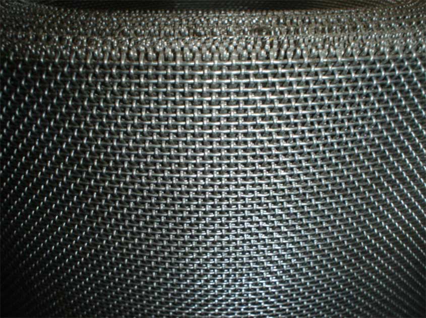 Beyond Strength: Exploring the Corrosion Resistance of Stainless Steel Wire Mesh