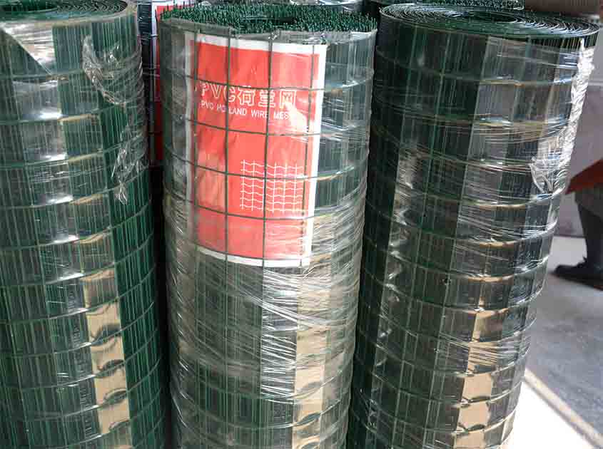 Welded Wire Mesh Roll: Reinforcing Road and Highway Infrastructure