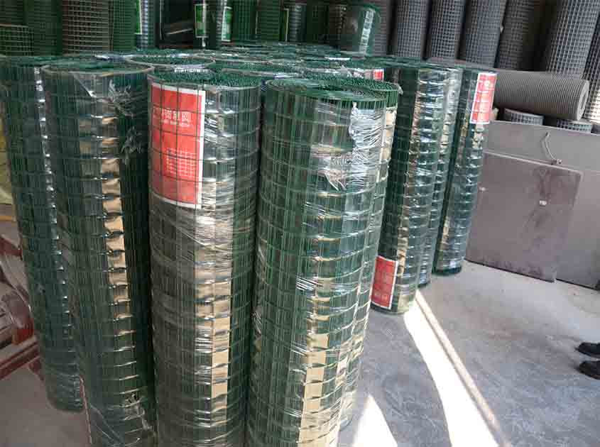 Welded Wire Mesh Roll: Reinforcing Road and Highway Infrastructure