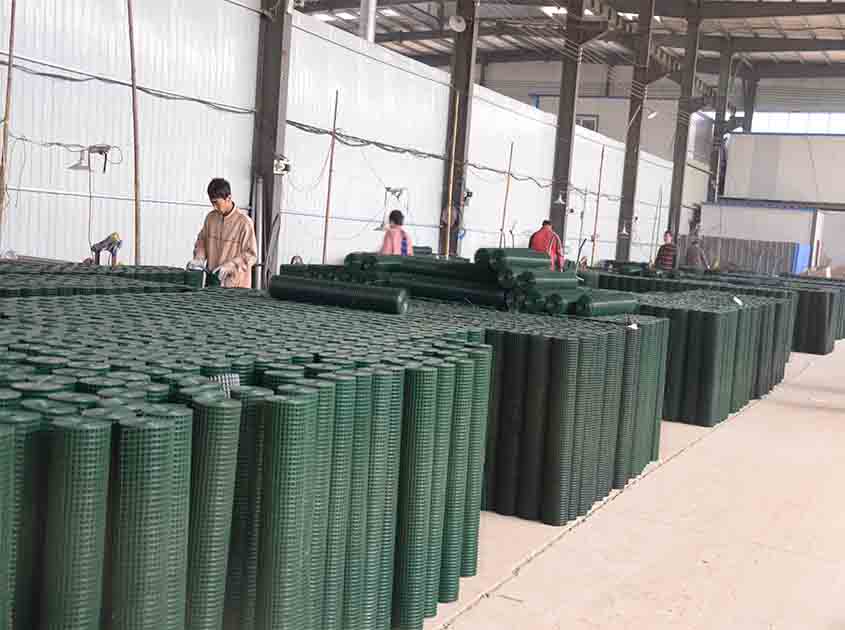 The Advantages of High-Quality Welded Wire Mesh Rolls