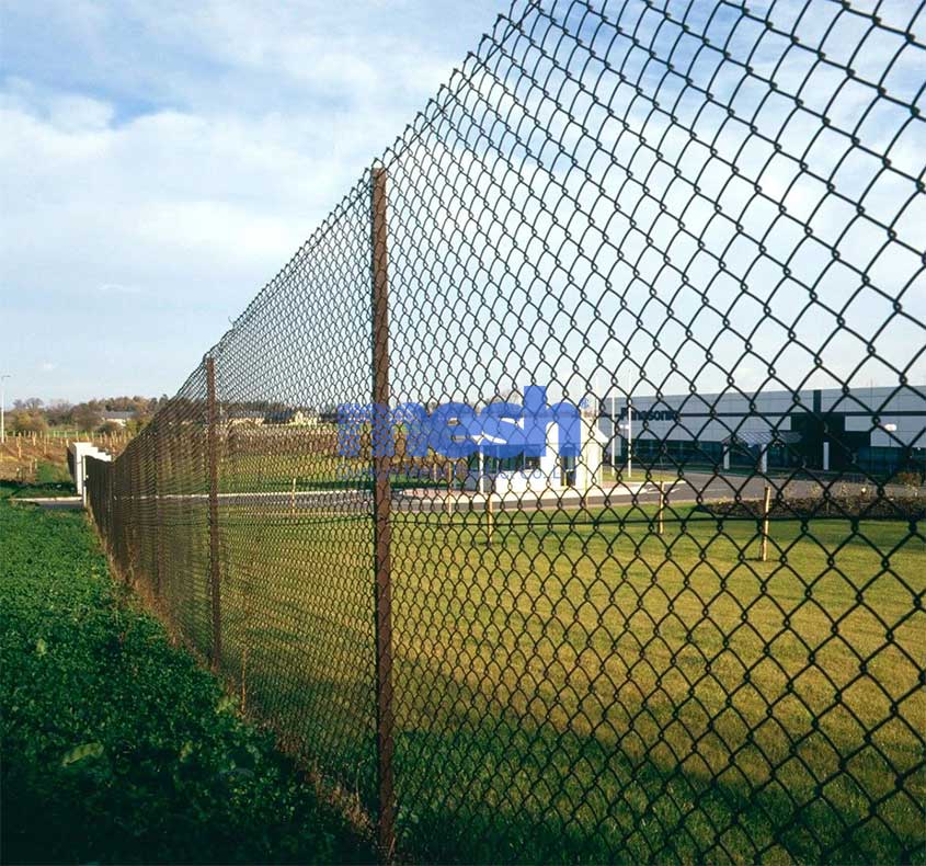 The Role of Chain Link Mesh in Transportation Infrastructure