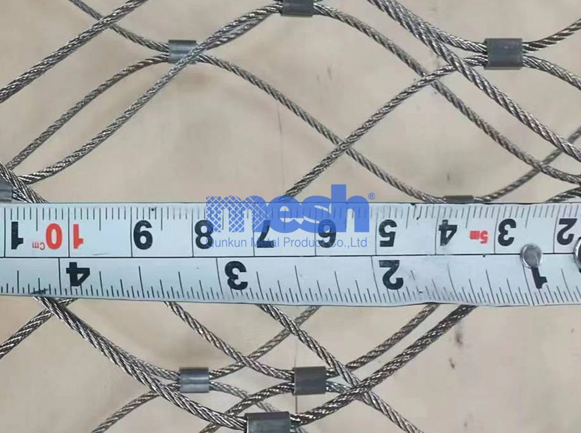 Strength and load-bearing capacity evaluation of Wire Rope Mesh