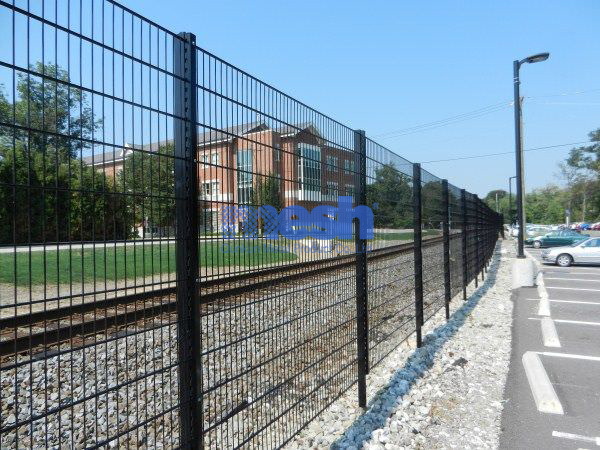 Protect Your Property With Style: Galvanized Wire Mesh Fencing