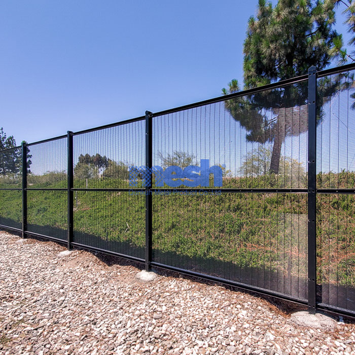 Going Green with Galvanized Wire Mesh: Eco-friendly Fencing