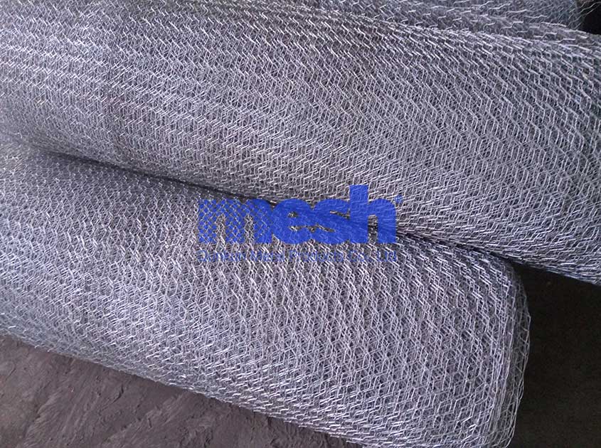 Mesh Size and Weaving Technology of Chicken Wire Mesh: Meeting Different Application Requirements