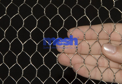 Mesh Size and Weaving Technology of Chicken Wire Mesh: Meeting Different Application Requirements