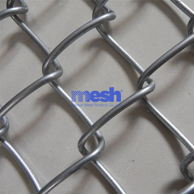 From Safety to Style: The Diverse Applications of Chain Link Wire Mesh Fencing