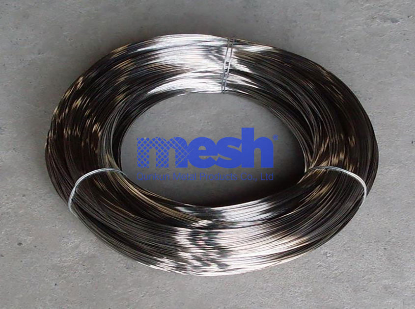 Indoor and Outdoor Decorative Applications of Galvanized Iron Wire