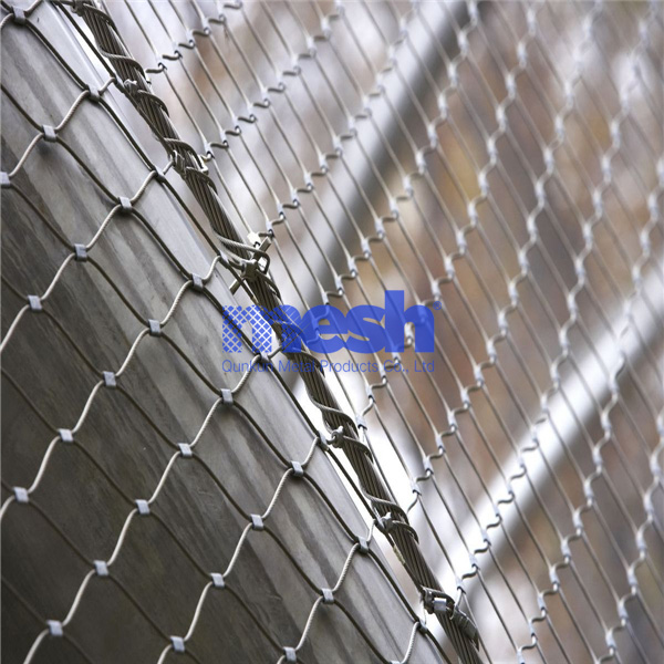 Striking the Balance: Elevating Safety and Aesthetics with Wire Rope Mesh Solutions